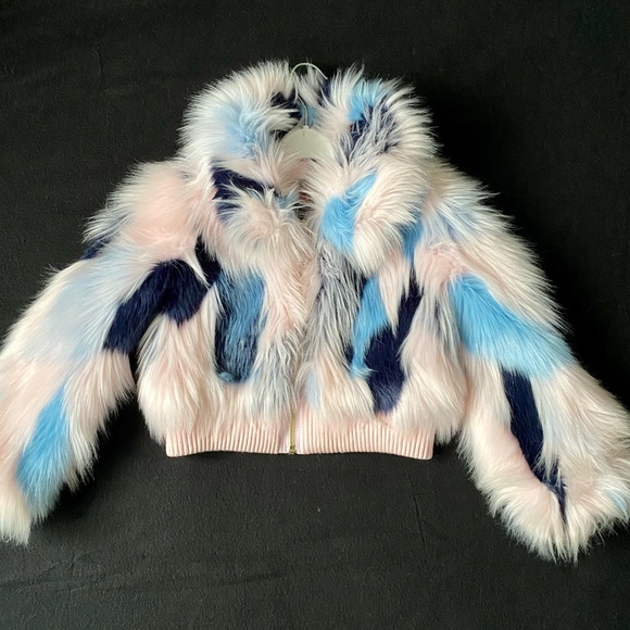 Girls jaket - Picture 1 of 3